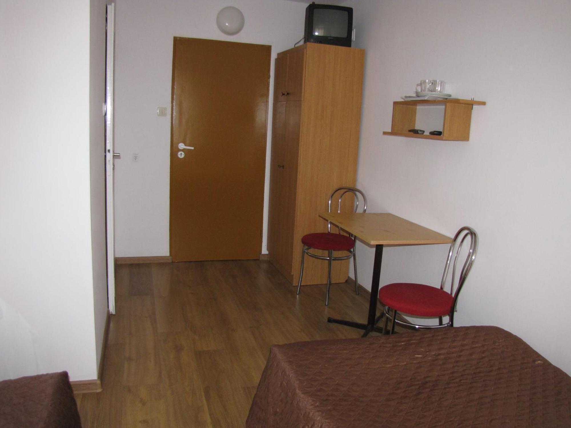 Zibi I Pod Topolami Łazy Exterior foto